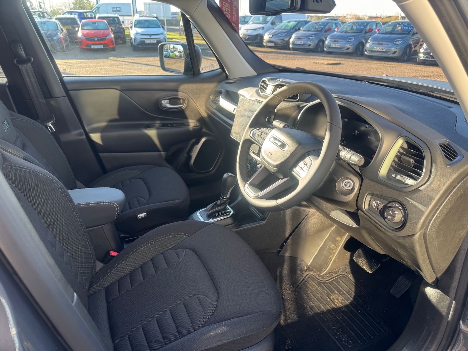 Used Jeep Renegade 2025 for sale - 77519043: Photo 22