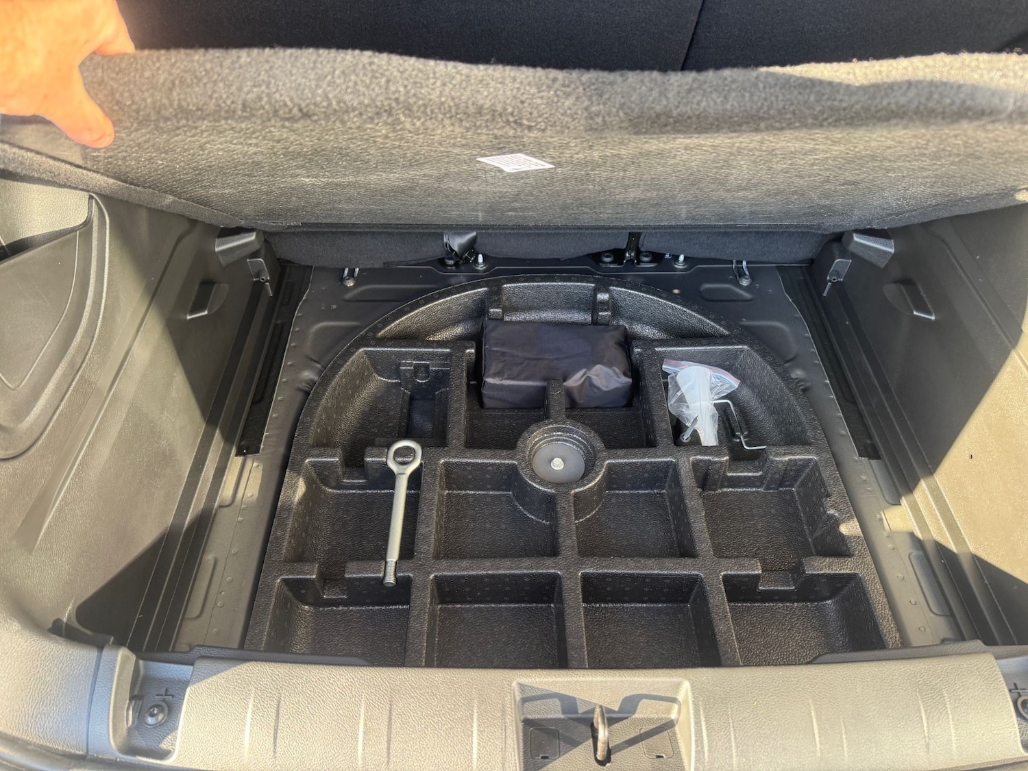 Used Jeep Renegade 2025 for sale - 77519043: Photo 30