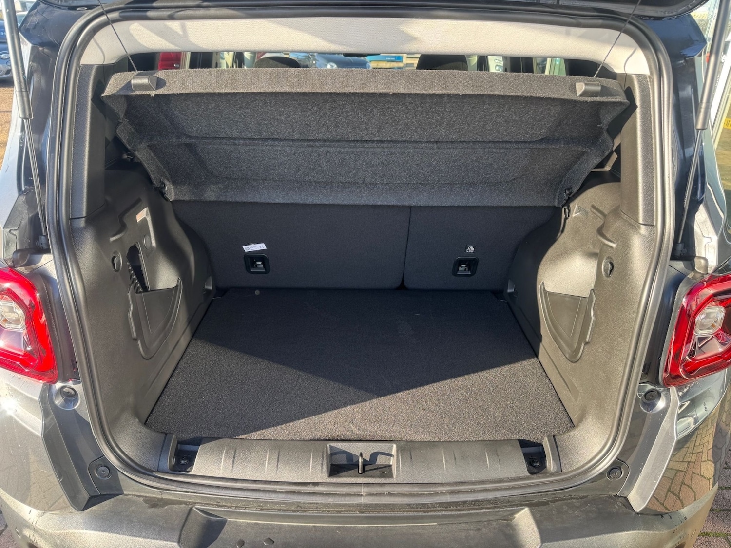 Used Jeep Renegade 2025 for sale - 77519043: Photo 37