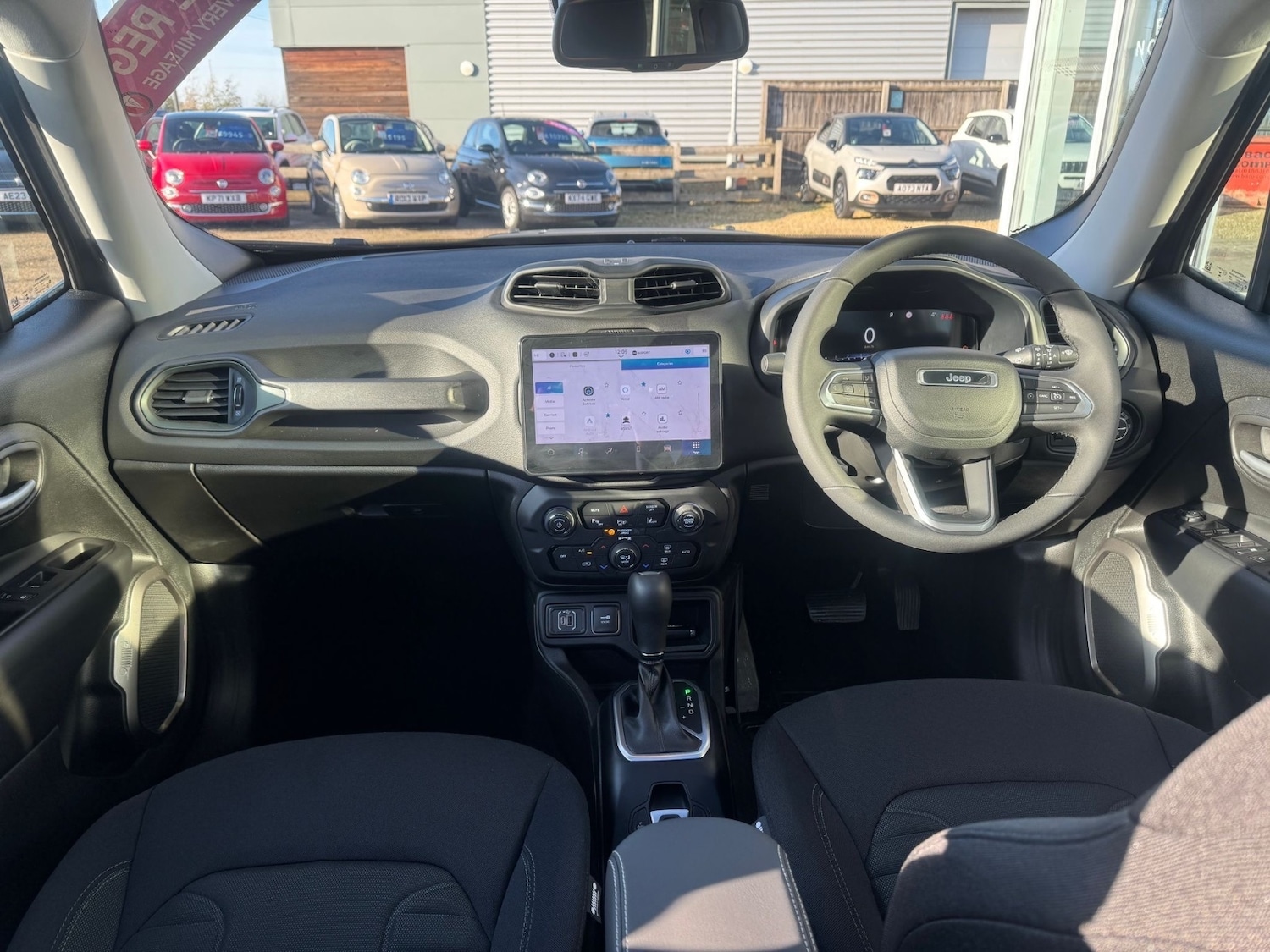 Used Jeep Renegade 2025 for sale - 77519043: Photo 41