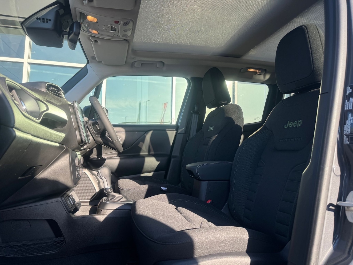 Used Jeep Renegade 2025 for sale - 77519043: Photo 43