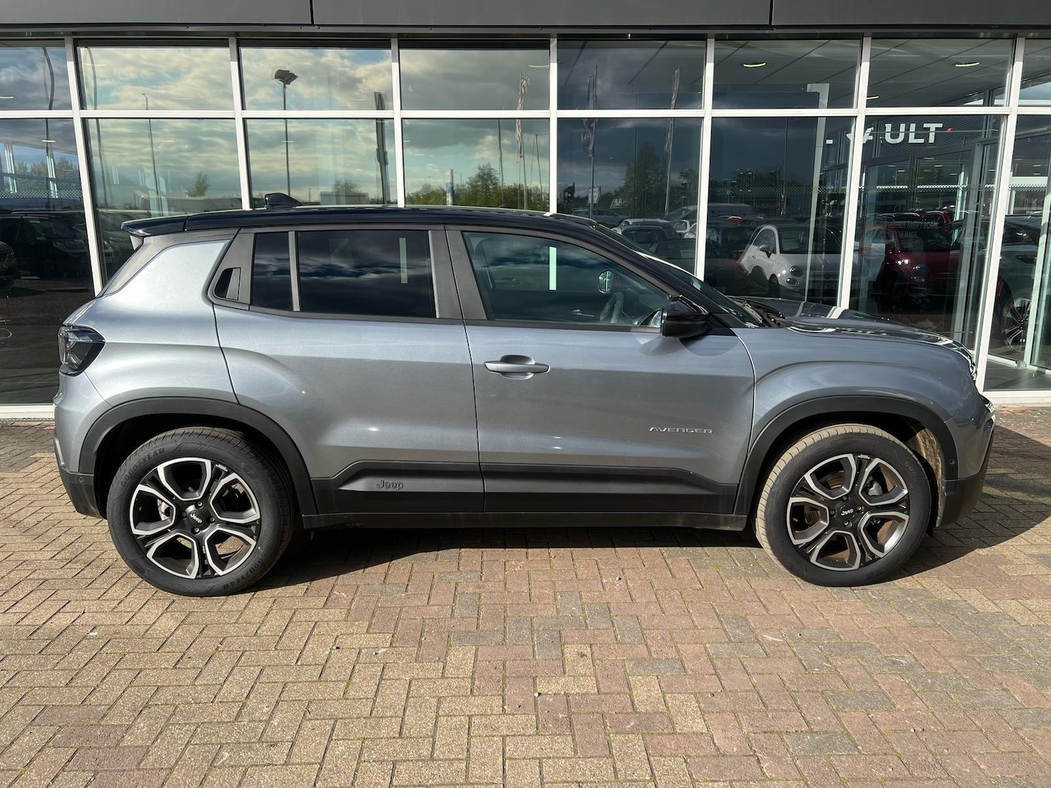 Used Jeep Other 2024 for sale - 77519062: Photo 2