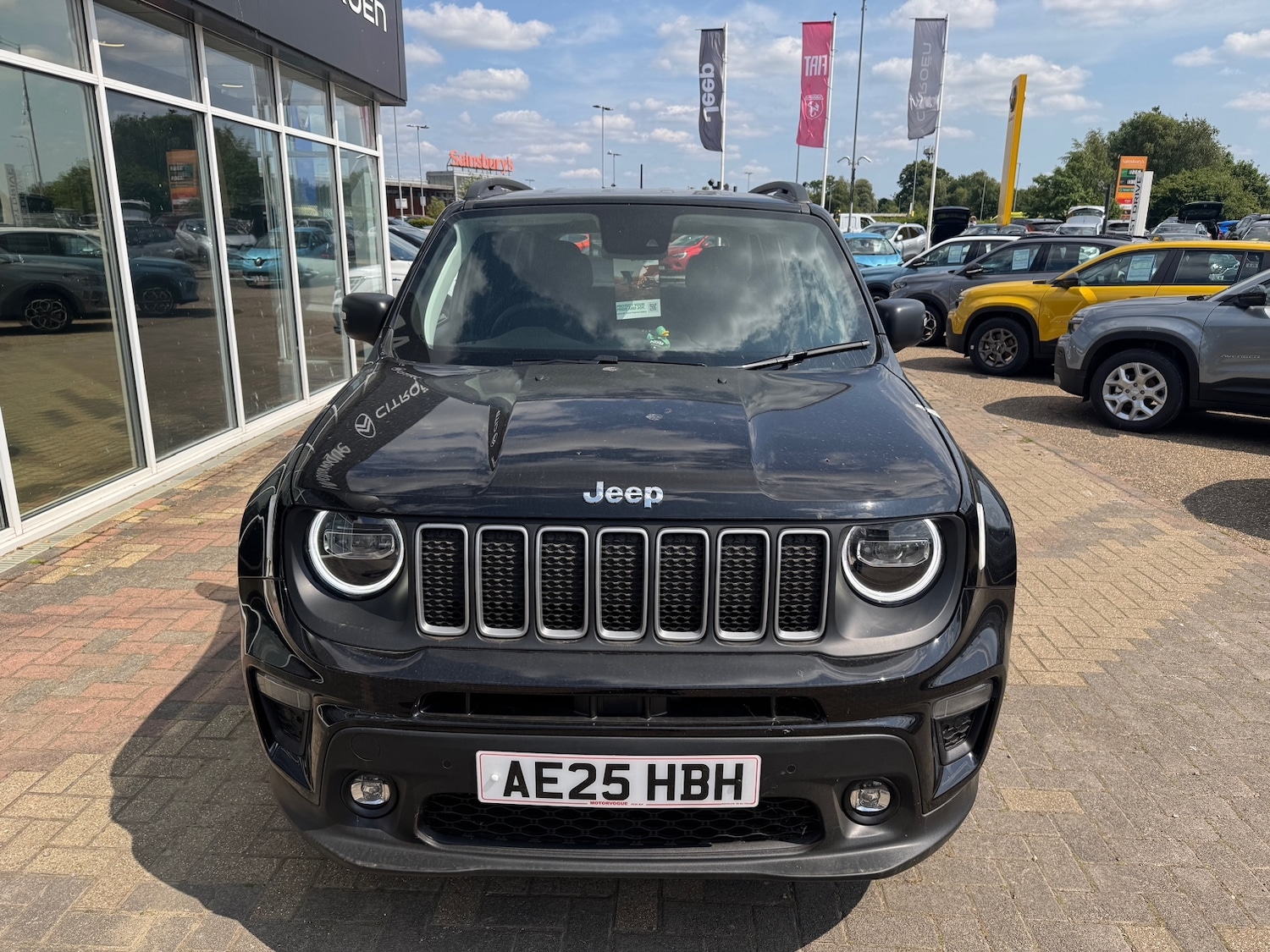 Used Jeep Renegade 2025 for sale - 76458941: Photo 5
