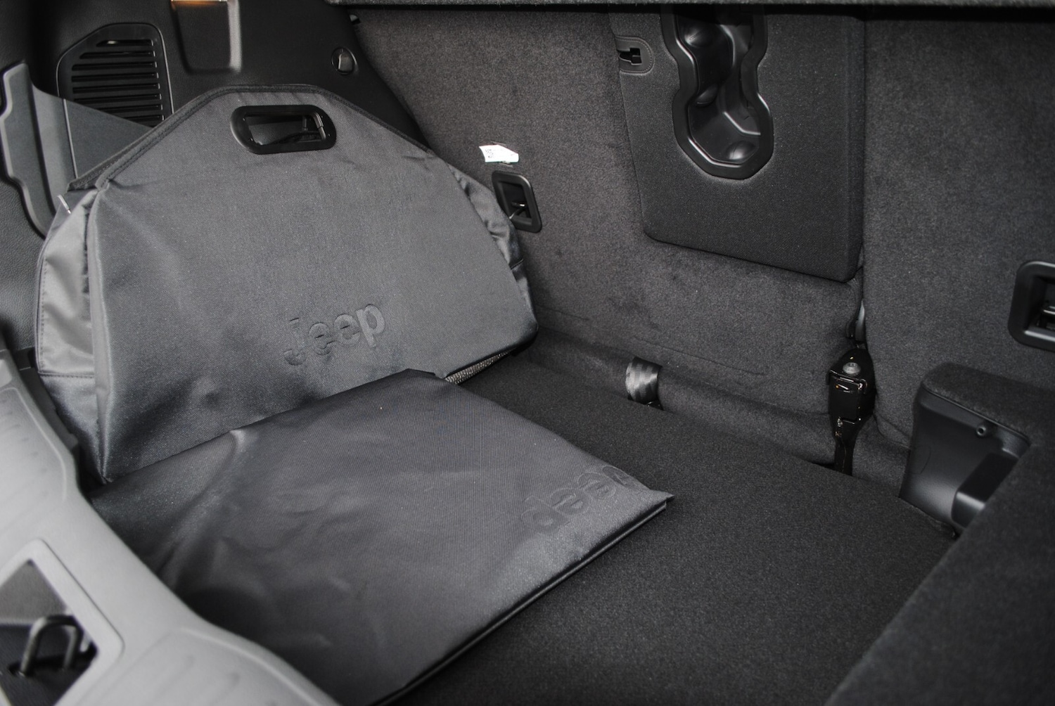 Used Jeep Renegade 2023 for sale - 77519061: Photo 30