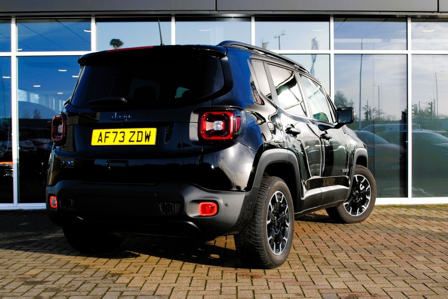 Used Jeep Renegade 2023 for sale - 77519061: Photo 9
