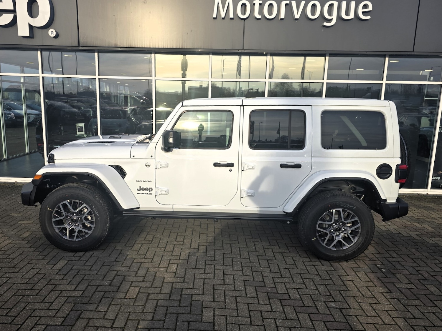 Used Jeep Wrangler 2024 for sale - 75354912: Photo 6