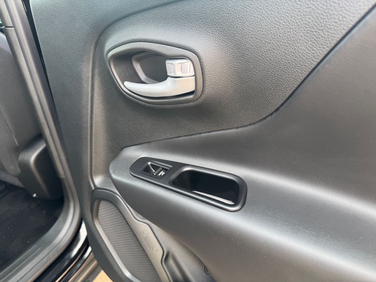 Used Jeep Renegade 2025 for sale - 77519071: Photo 18