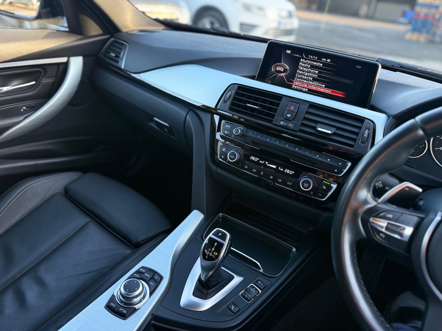 Used BMW 3 Series 2016 for sale - 77161263: Photo 37