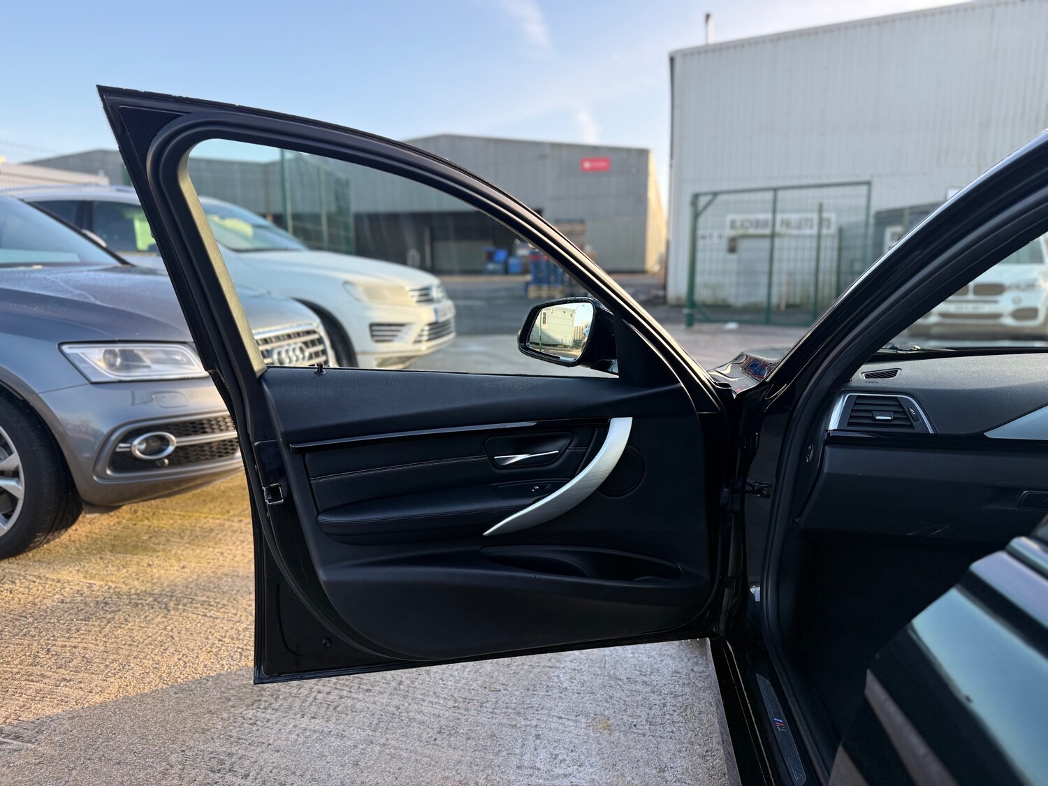 Used BMW 3 Series 2016 for sale - 77161263: Photo 54