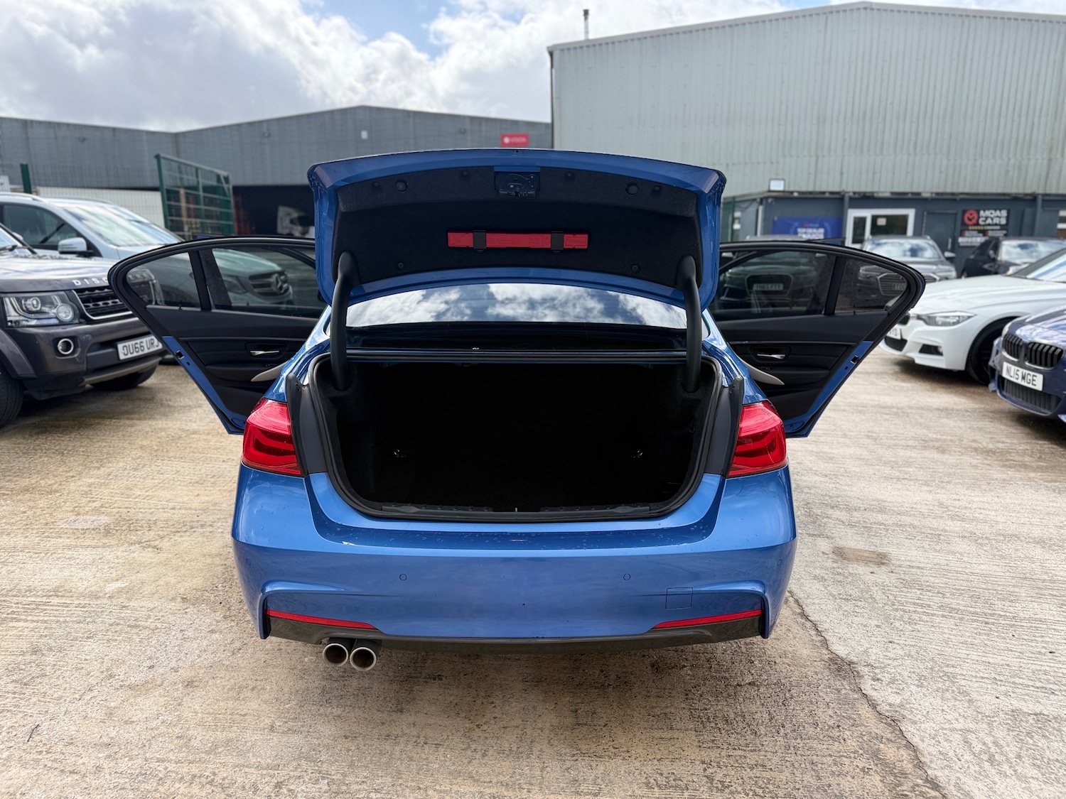 Used BMW 3 Series 2017 for sale - 78210522: Photo 15