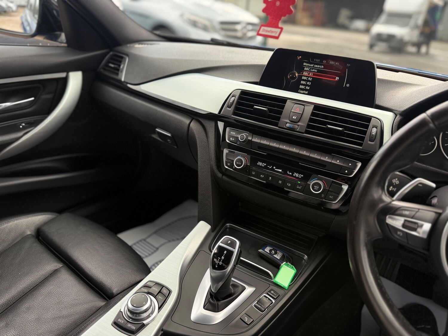 Used BMW 3 Series 2017 for sale - 78210522: Photo 37