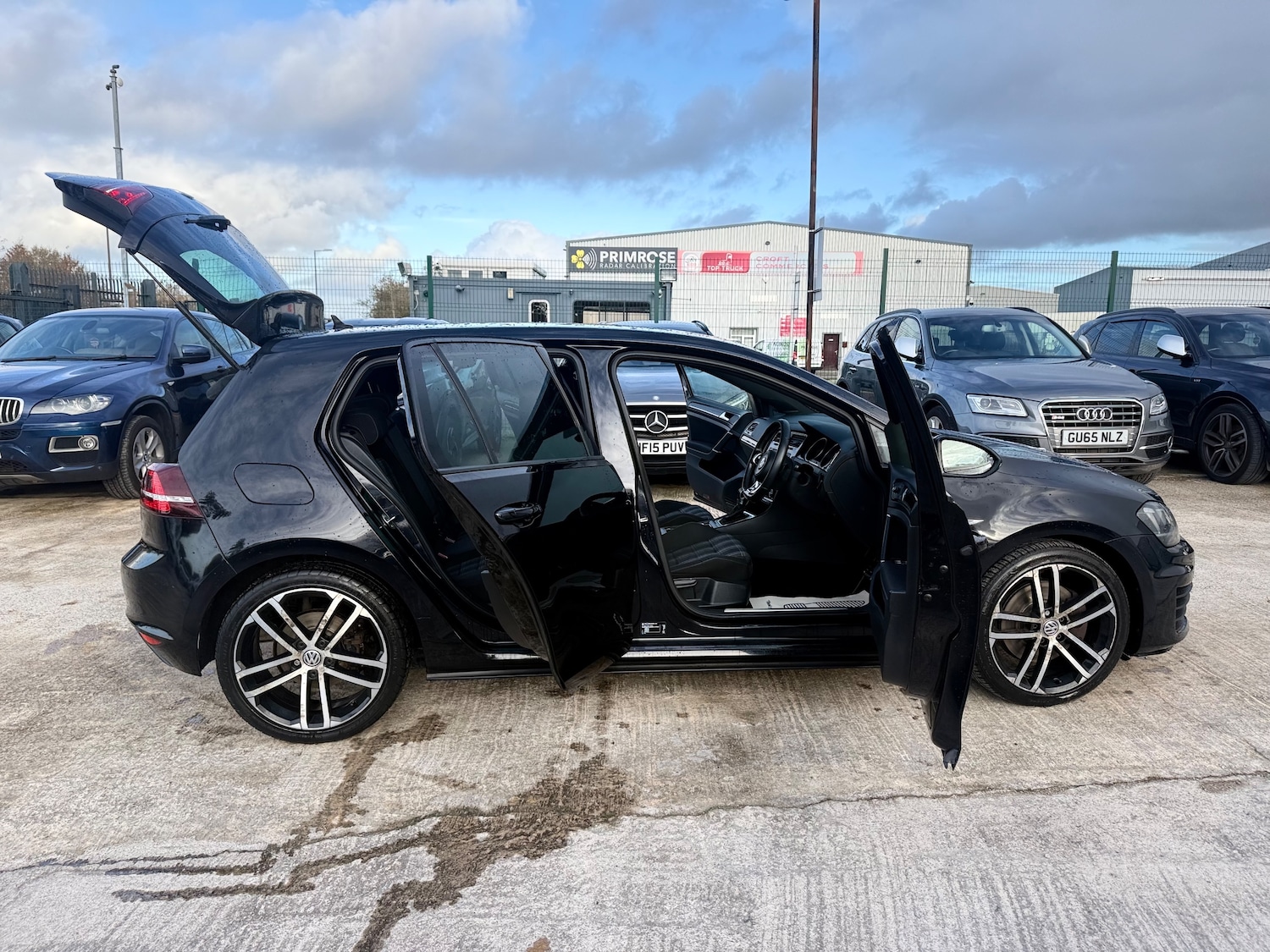 Used Volkswagen Golf 2017 for sale - 76445594: Photo 17