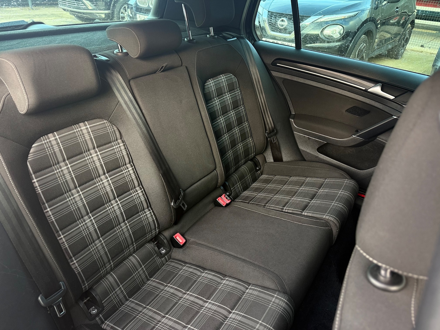 Used Volkswagen Golf 2017 for sale - 76445594: Photo 26