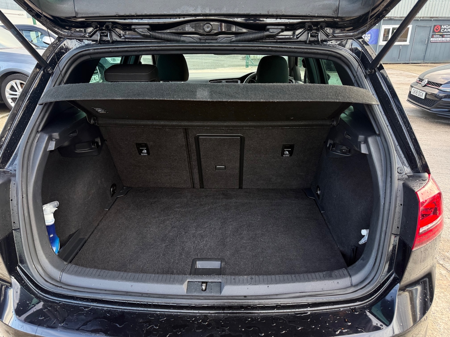 Used Volkswagen Golf 2017 for sale - 76445594: Photo 32