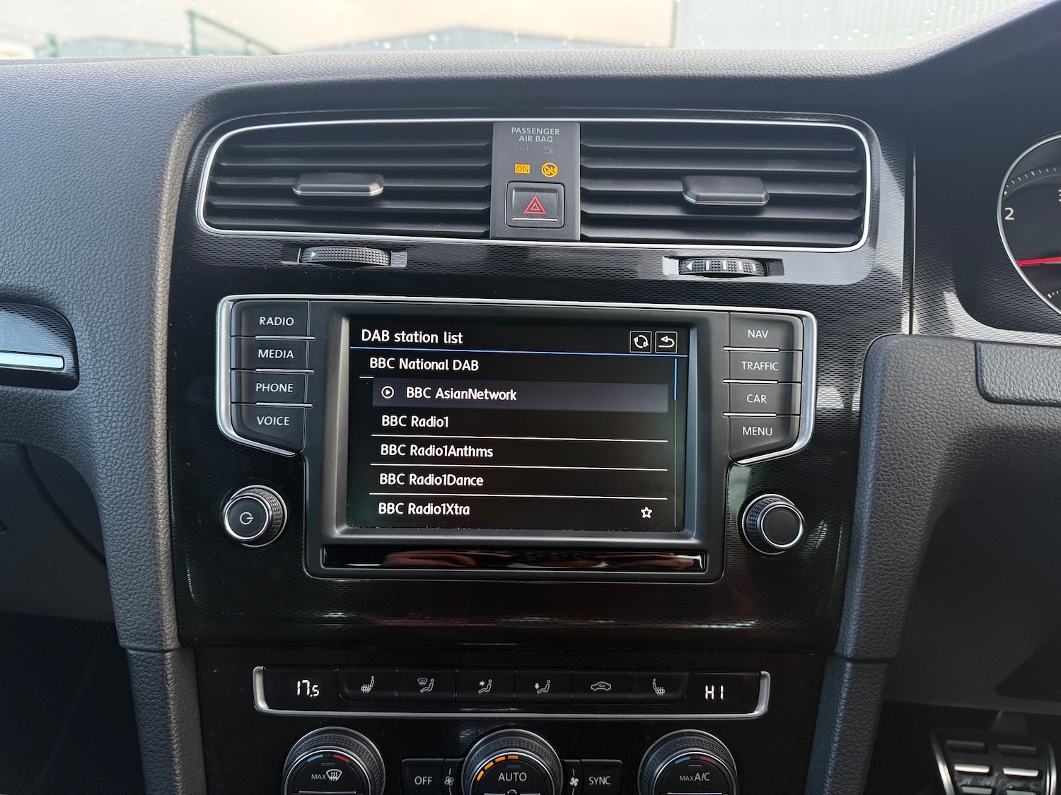 Used Volkswagen Golf 2017 for sale - 76445594: Photo 38