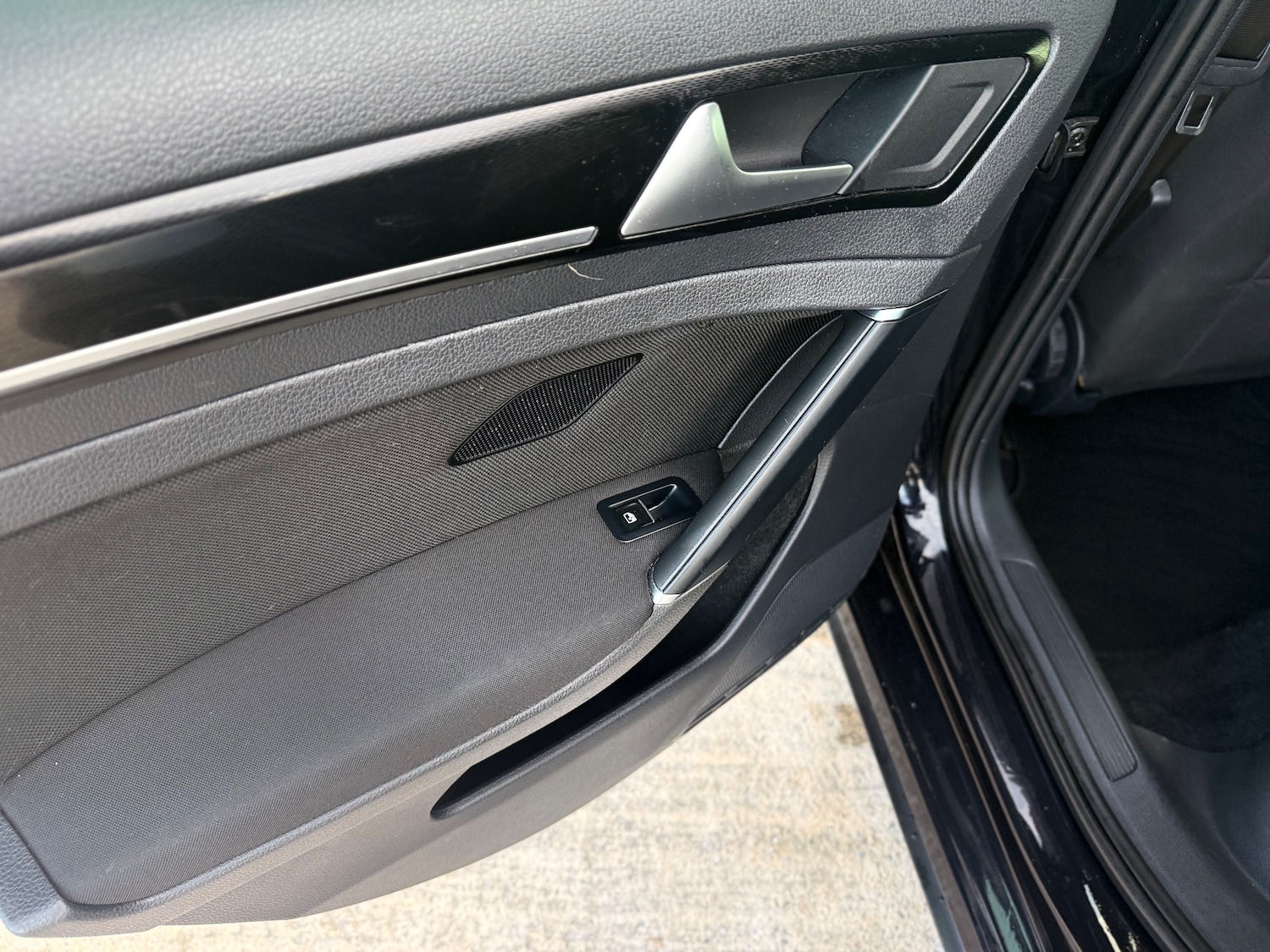 Used Volkswagen Golf 2017 for sale - 76445594: Photo 60