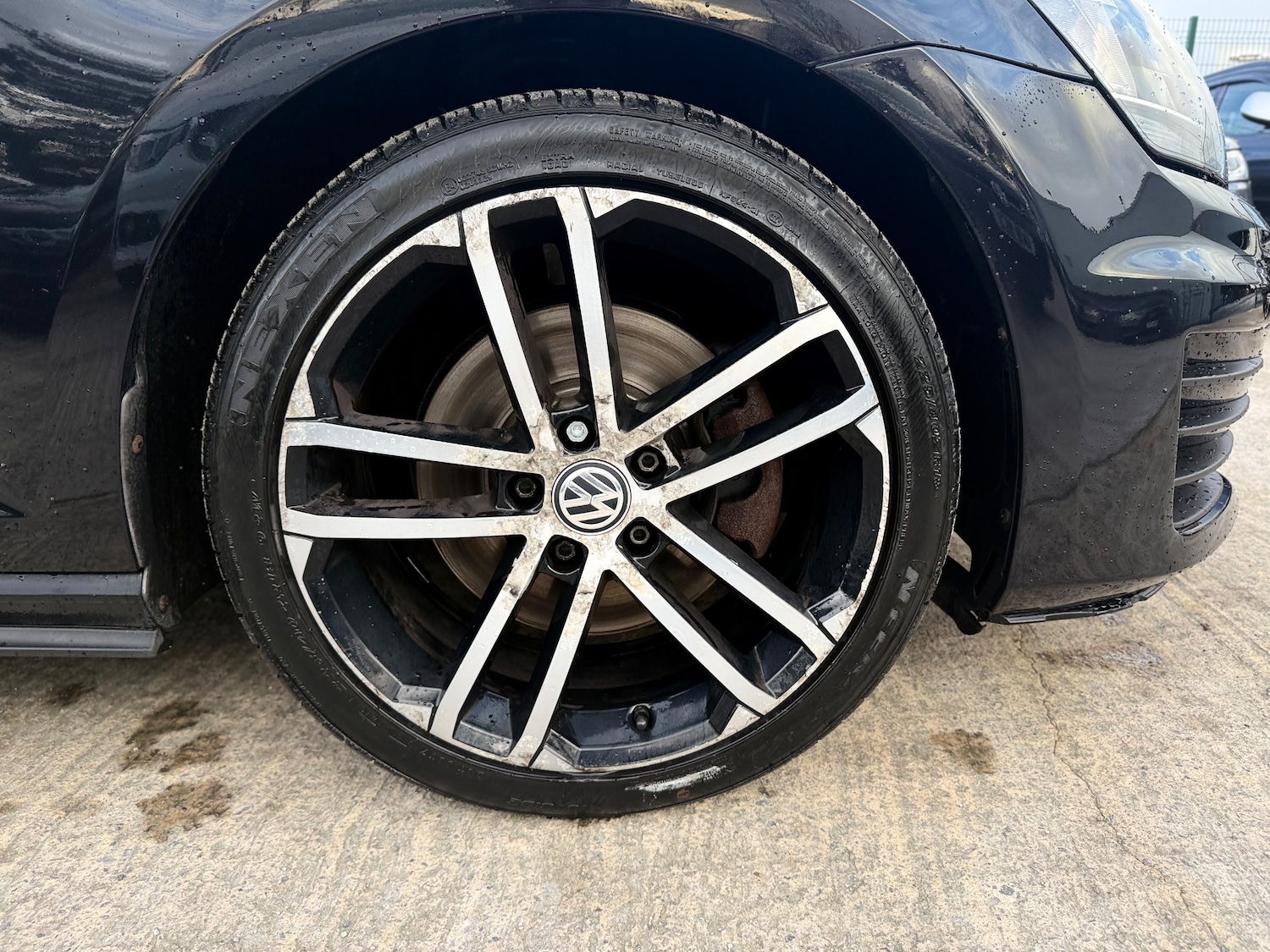 Used Volkswagen Golf 2017 for sale - 76445594: Photo 64