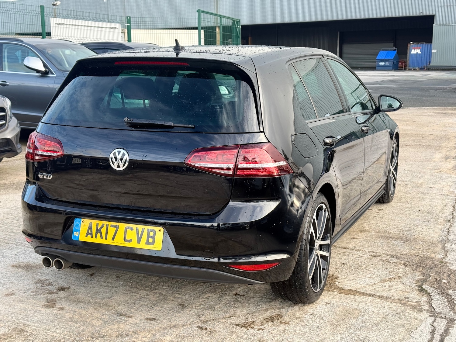 Used Volkswagen Golf 2017 for sale - 76445594: Photo 8