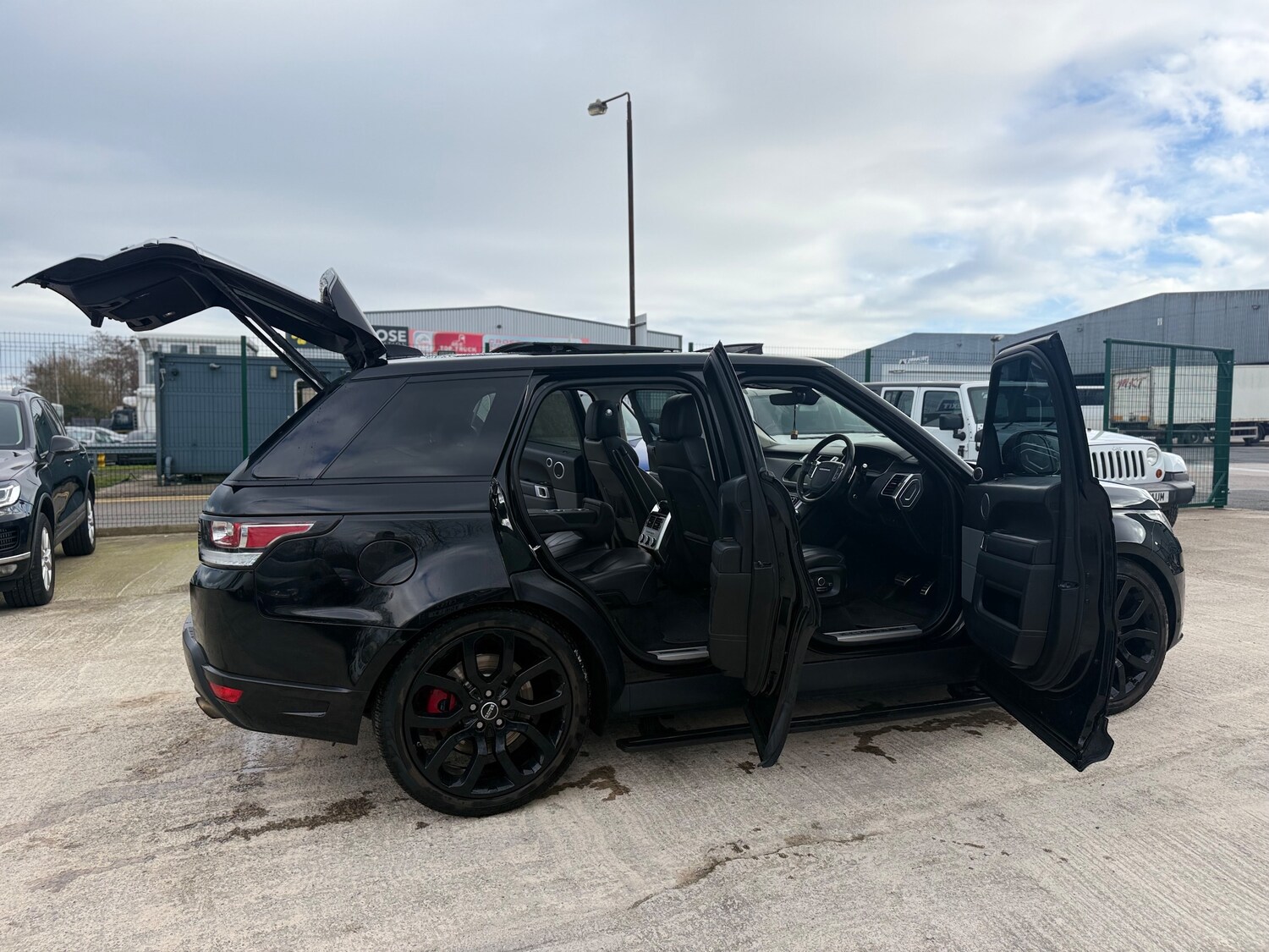 Used Land Rover Range Rover Sport for sale - 77211696: Photo 19