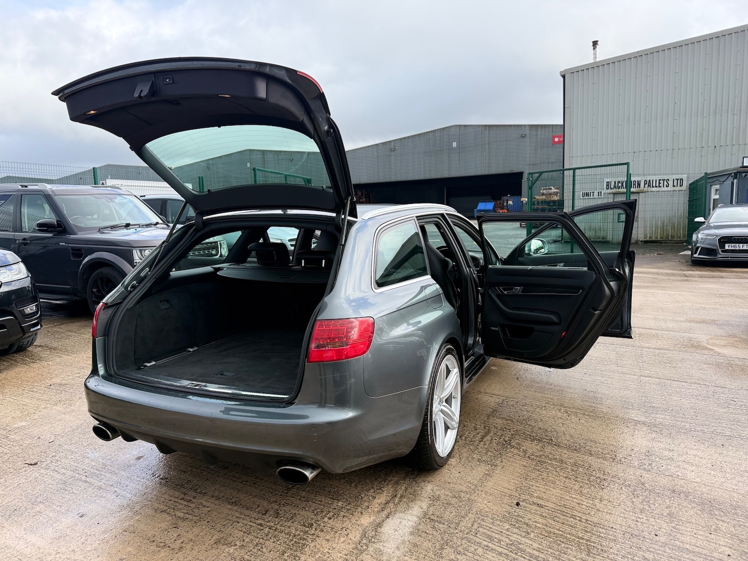 Used Audi RS6 2009 for sale - 78062095: Photo 16