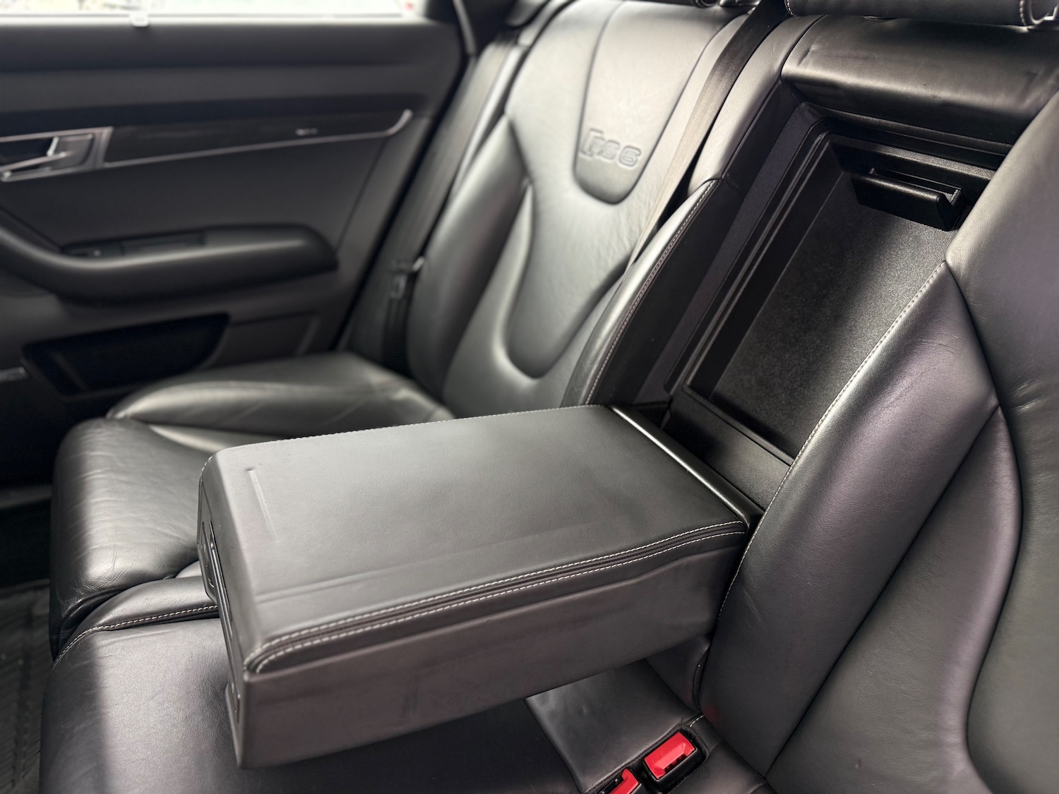 Used Audi RS6 2009 for sale - 78062095: Photo 32