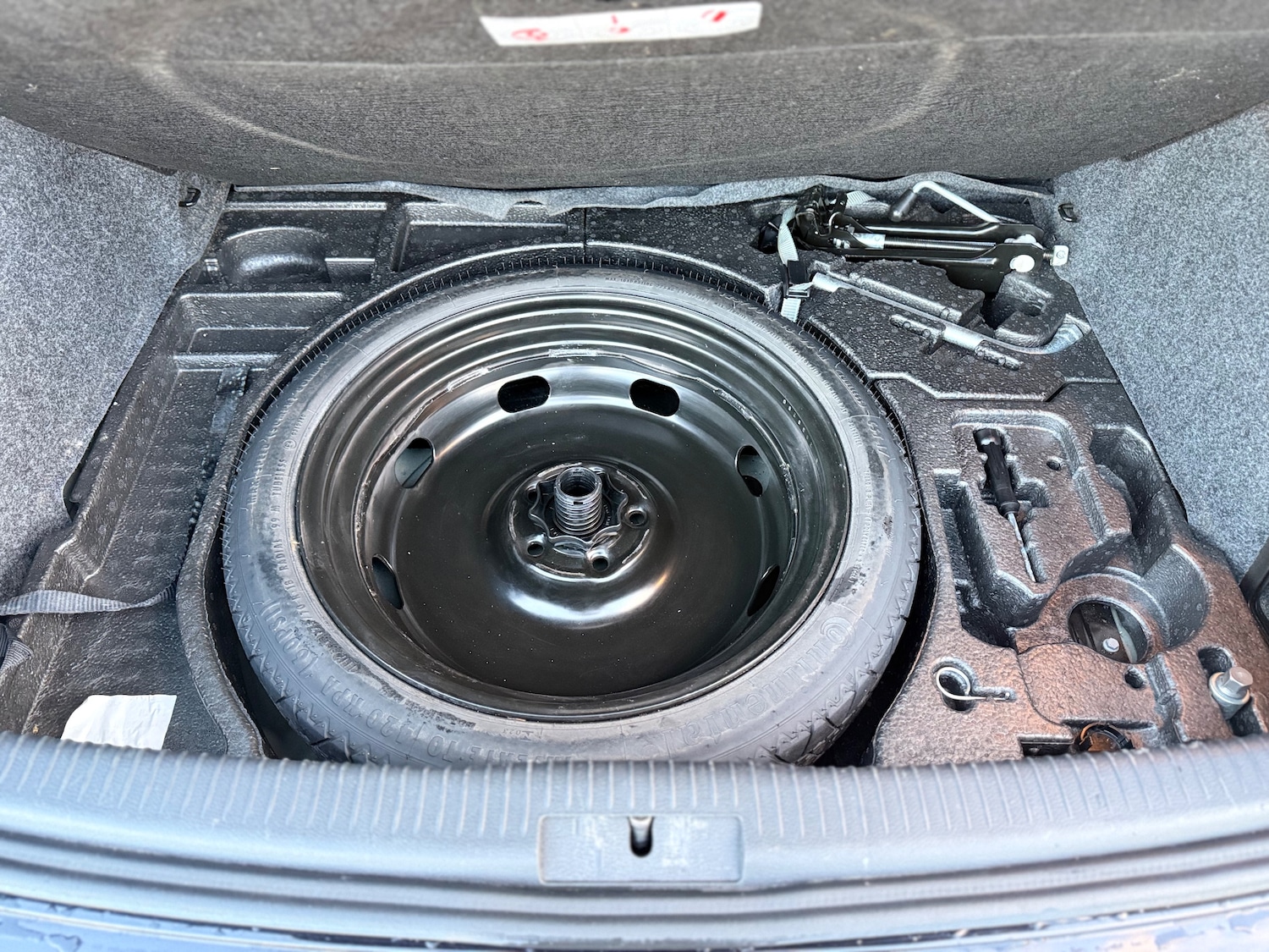 Used Volkswagen Golf 2012 for sale - 76641643: Photo 18