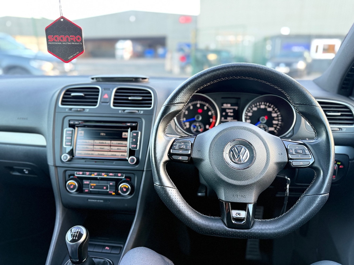 Used Volkswagen Golf 2012 for sale - 76641643: Photo 31