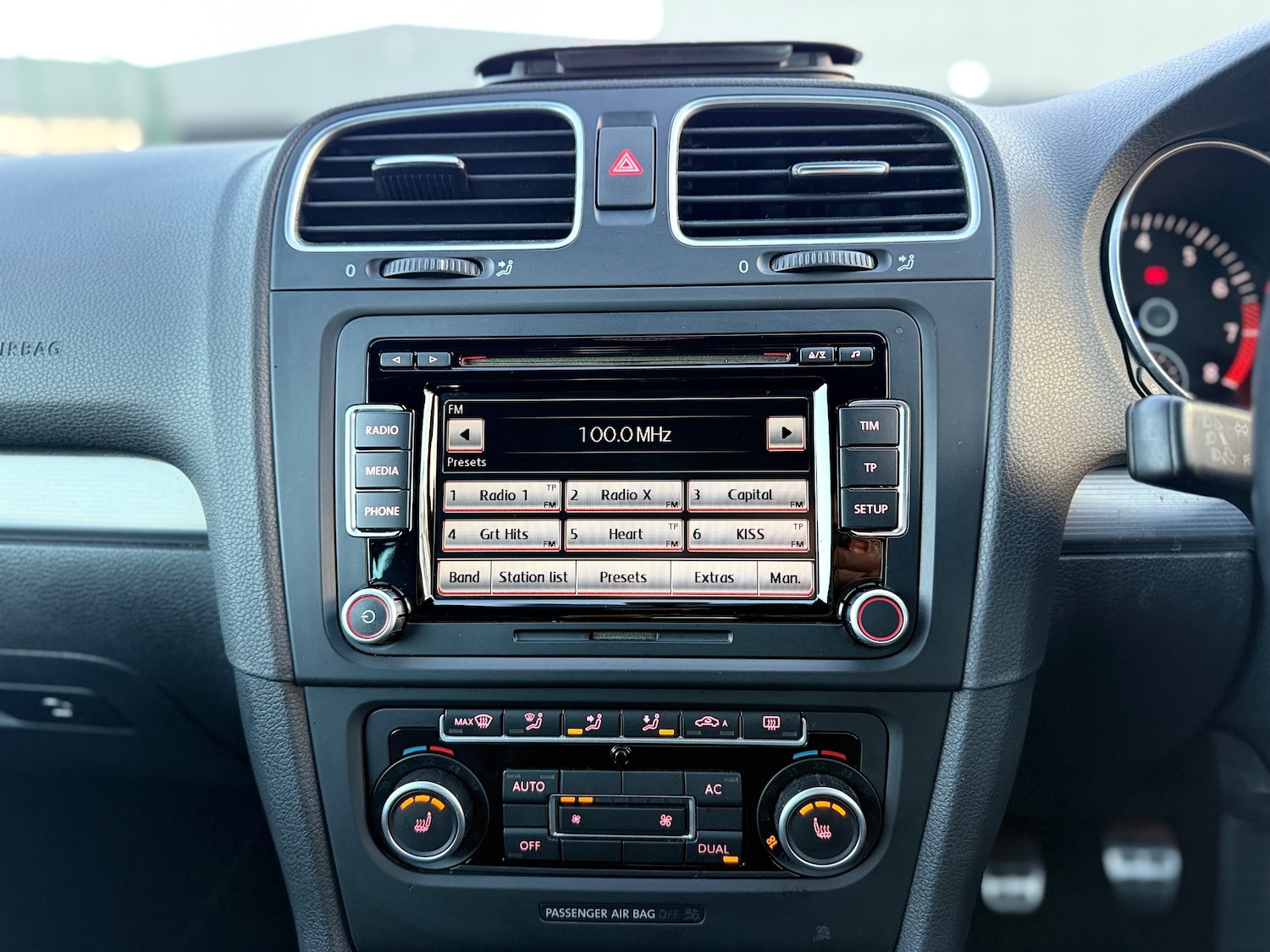 Used Volkswagen Golf 2012 for sale - 76641643: Photo 37