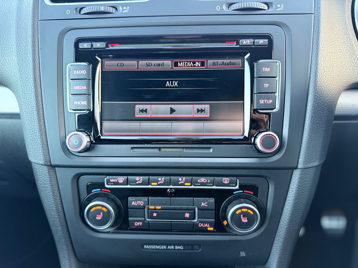 Used Volkswagen Golf 2012 for sale - 76641643: Photo 38