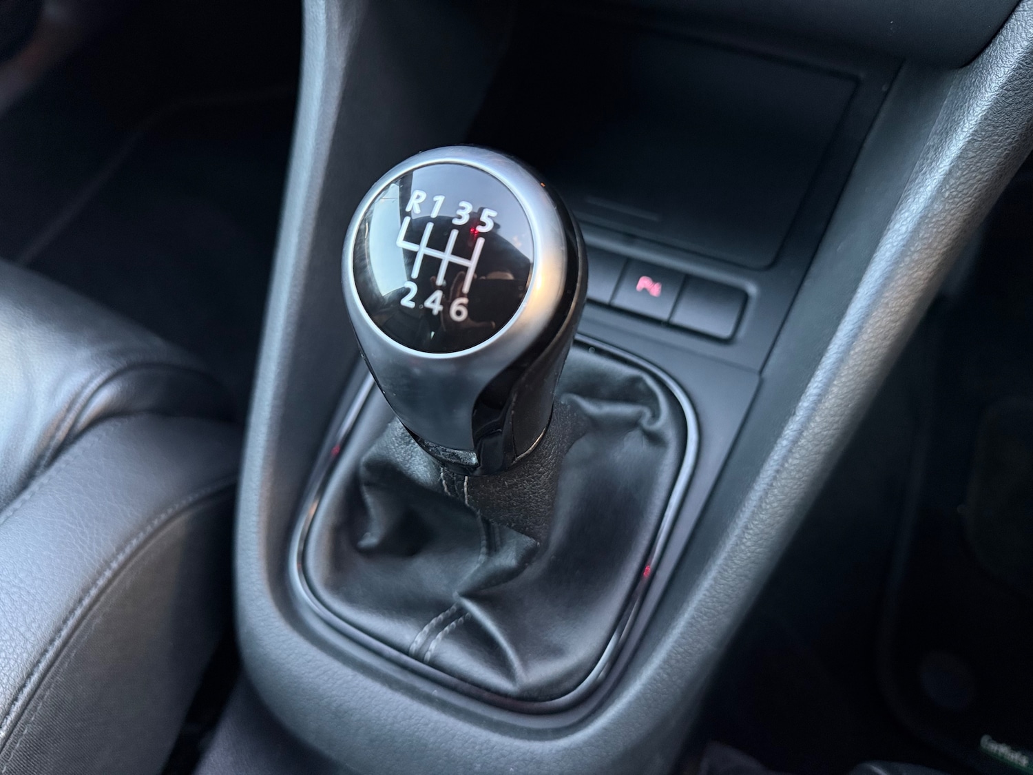 Used Volkswagen Golf 2012 for sale - 76641643: Photo 41