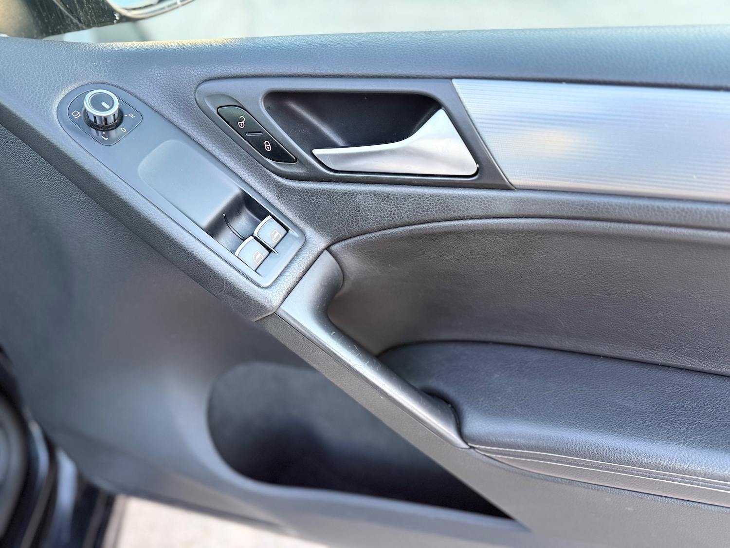 Used Volkswagen Golf 2012 for sale - 76641643: Photo 58