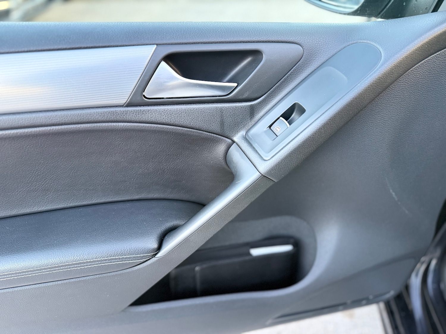 Used Volkswagen Golf 2012 for sale - 76641643: Photo 60