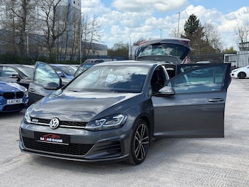 Used Volkswagen Golf 2017 for sale - 78218222: Photo