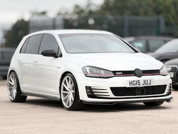 Used Volkswagen Golf 2015 for sale - 75632519: Photo
