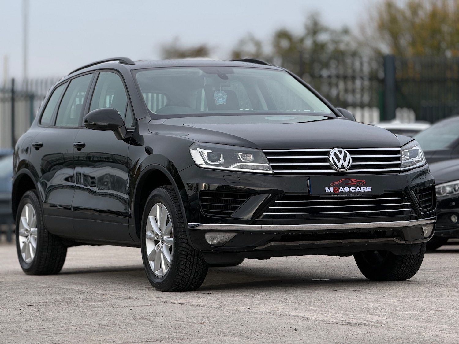 Used Volkswagen Touareg 2015 for sale - 76305278: Photo 1