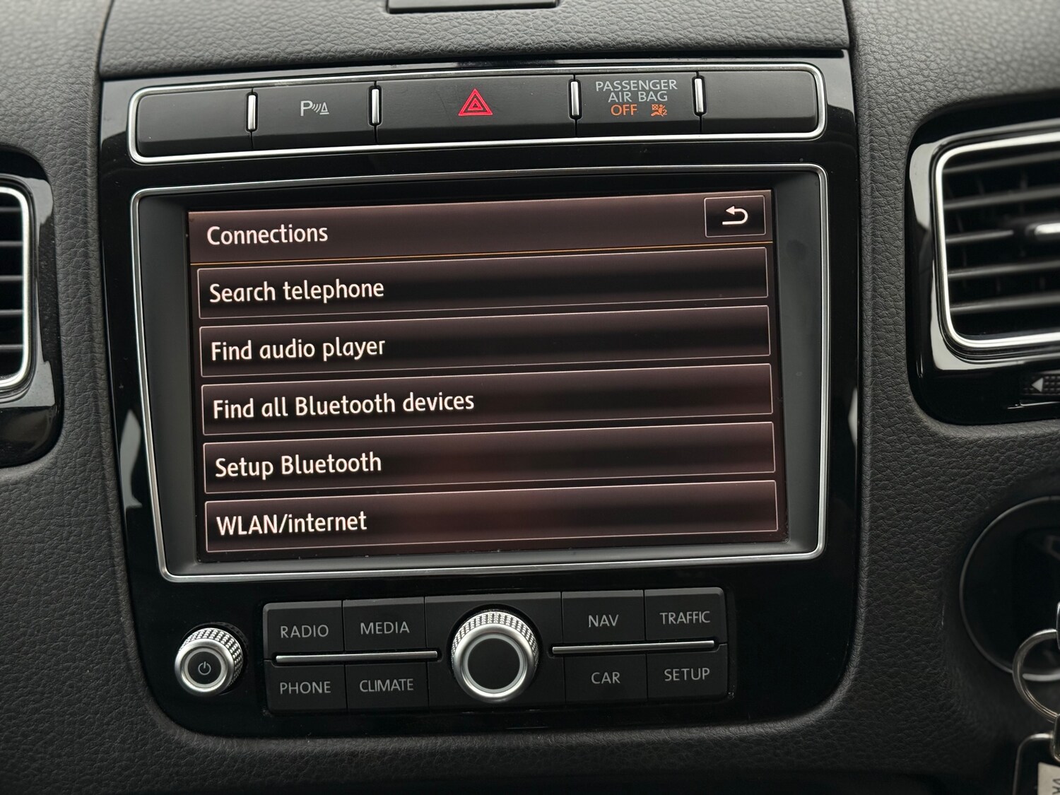 Used Volkswagen Touareg 2015 for sale - 76305278: Photo 45