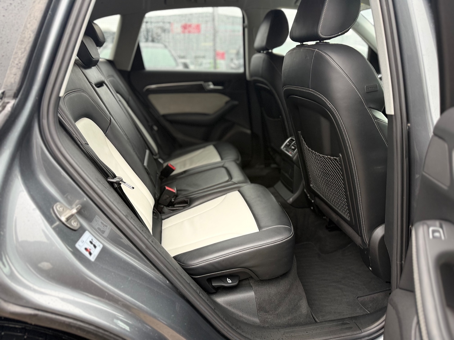 Used Audi SQ5 2015 for sale - 76313819: Photo 24