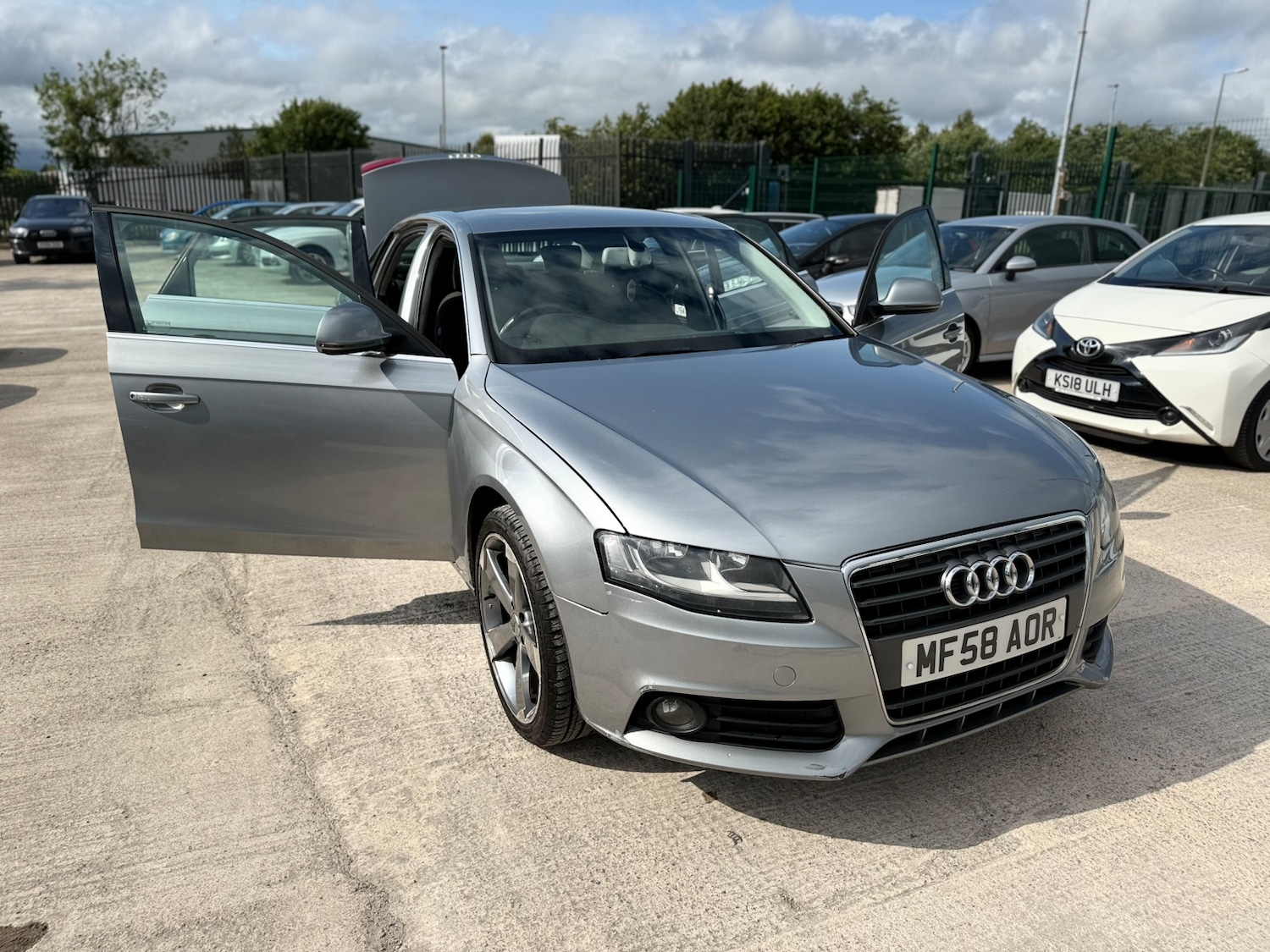 Used Audi A4 2008 for sale - 76854969: Photo 10