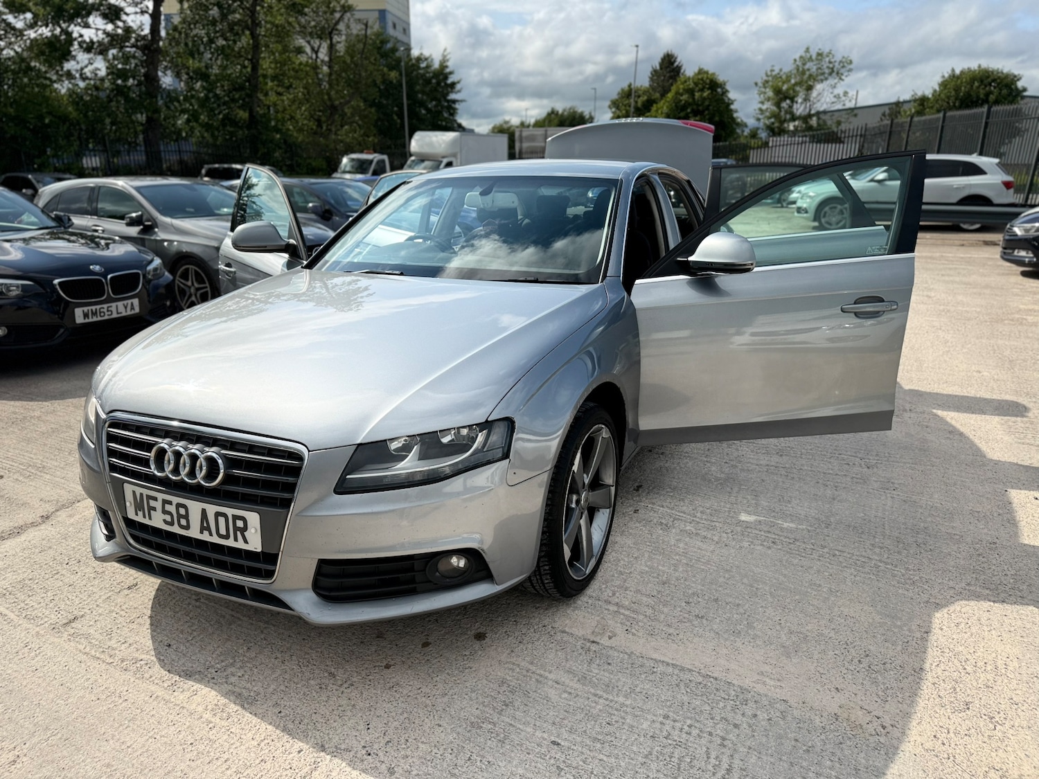 Used Audi A4 2008 for sale - 76854969: Photo 12