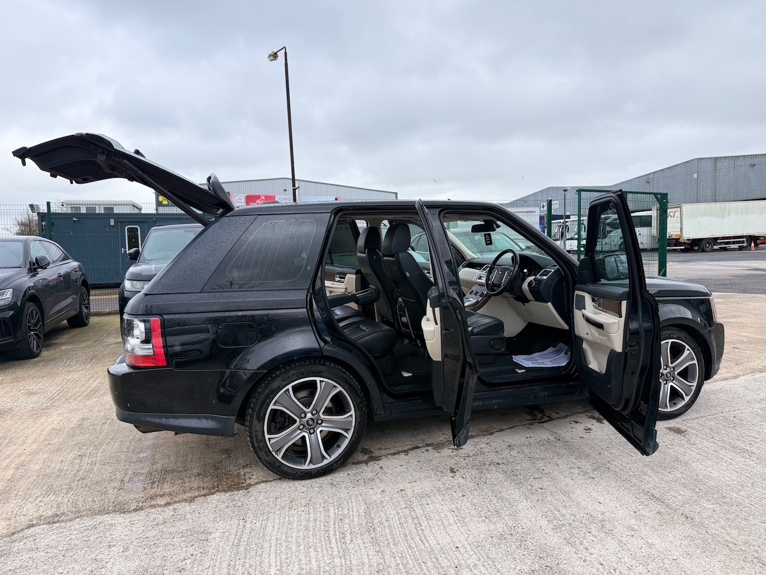 Used Land Rover Range Rover Sport 2013 for sale - 77878664: Photo 17