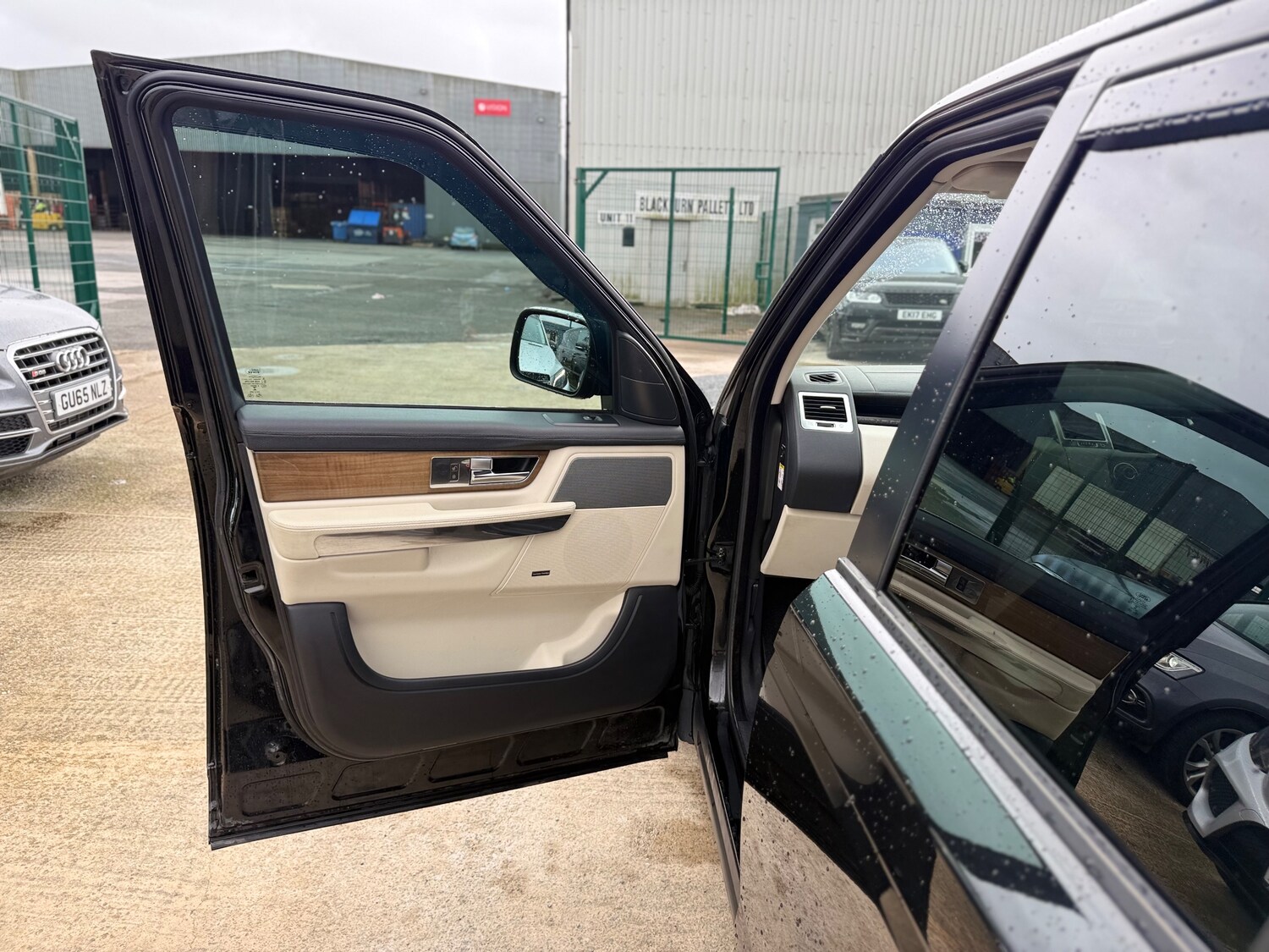 Used Land Rover Range Rover Sport 2013 for sale - 77878664: Photo 55