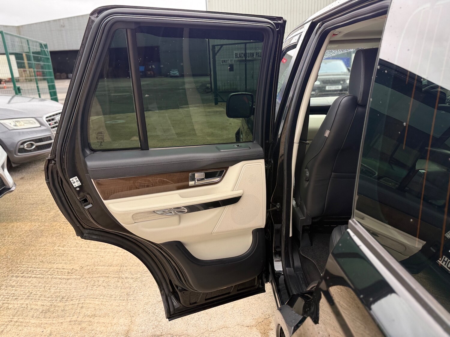 Used Land Rover Range Rover Sport 2013 for sale - 77878664: Photo 56