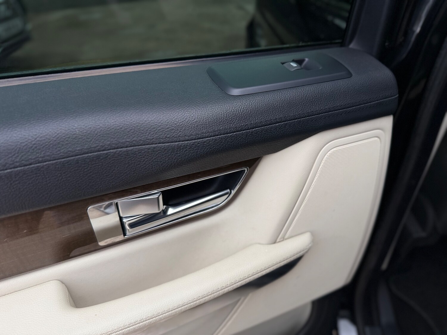 Used Land Rover Range Rover Sport 2013 for sale - 77878664: Photo 60