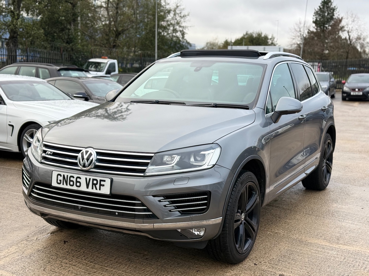 Used Volkswagen Touareg 2016 for sale - 76565591: Photo 20