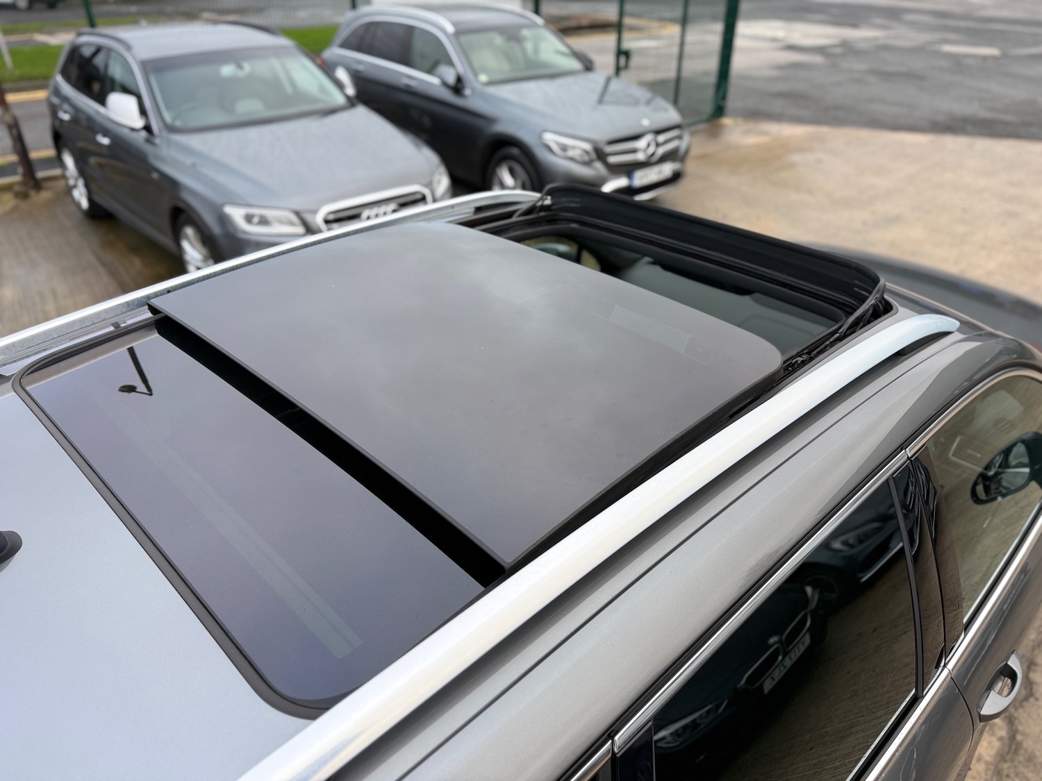 Used Volkswagen Touareg 2016 for sale - 76565591: Photo 22