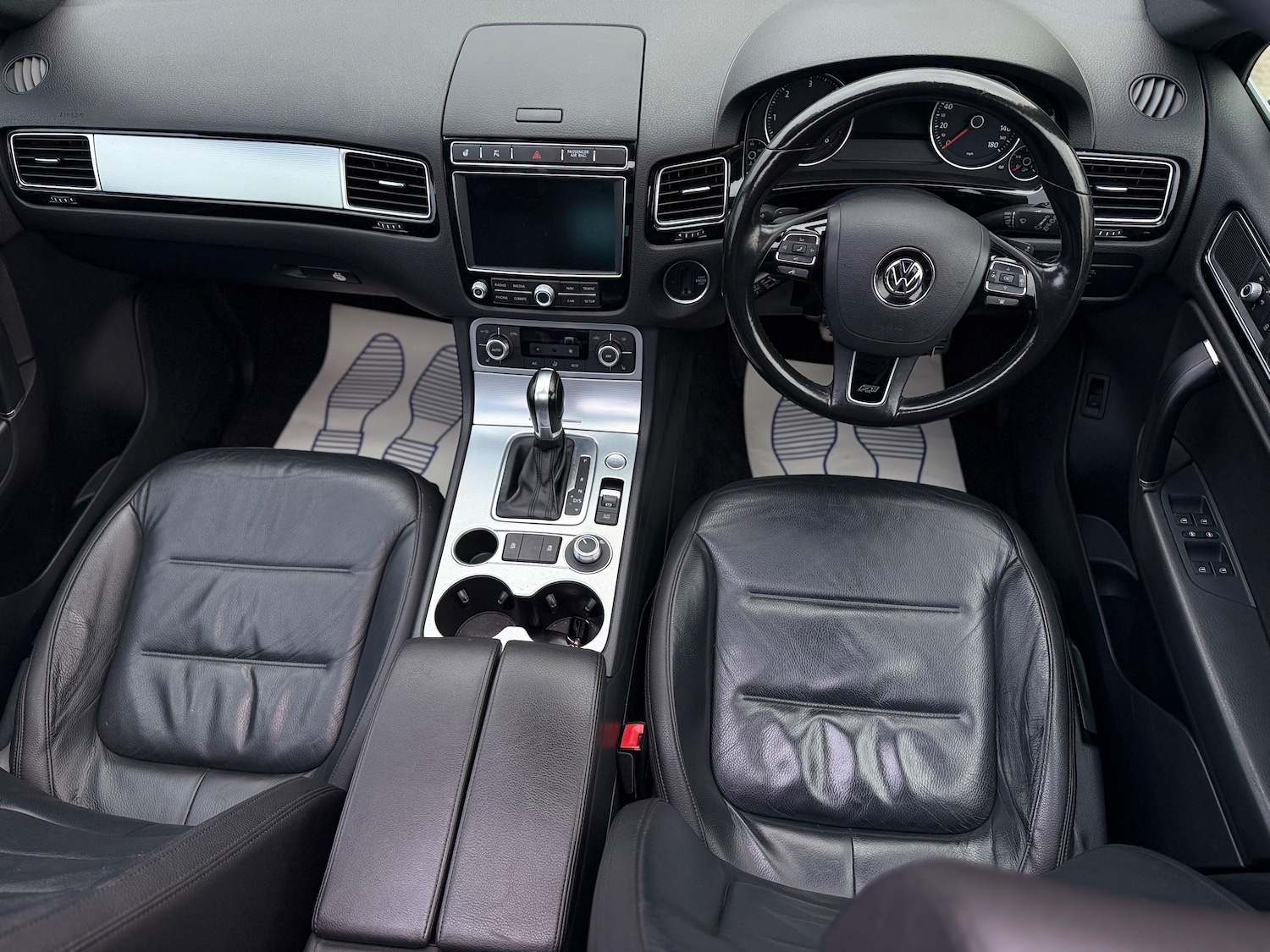 Used Volkswagen Touareg 2016 for sale - 76565591: Photo 23