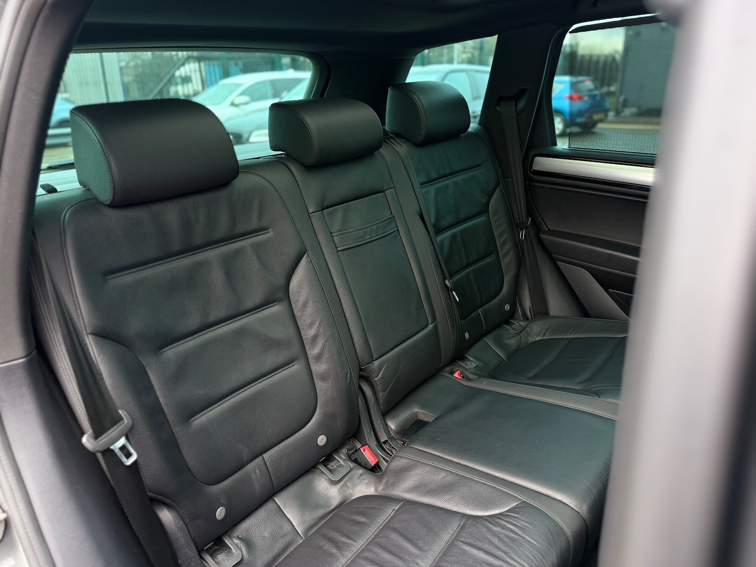 Used Volkswagen Touareg 2016 for sale - 76565591: Photo 34