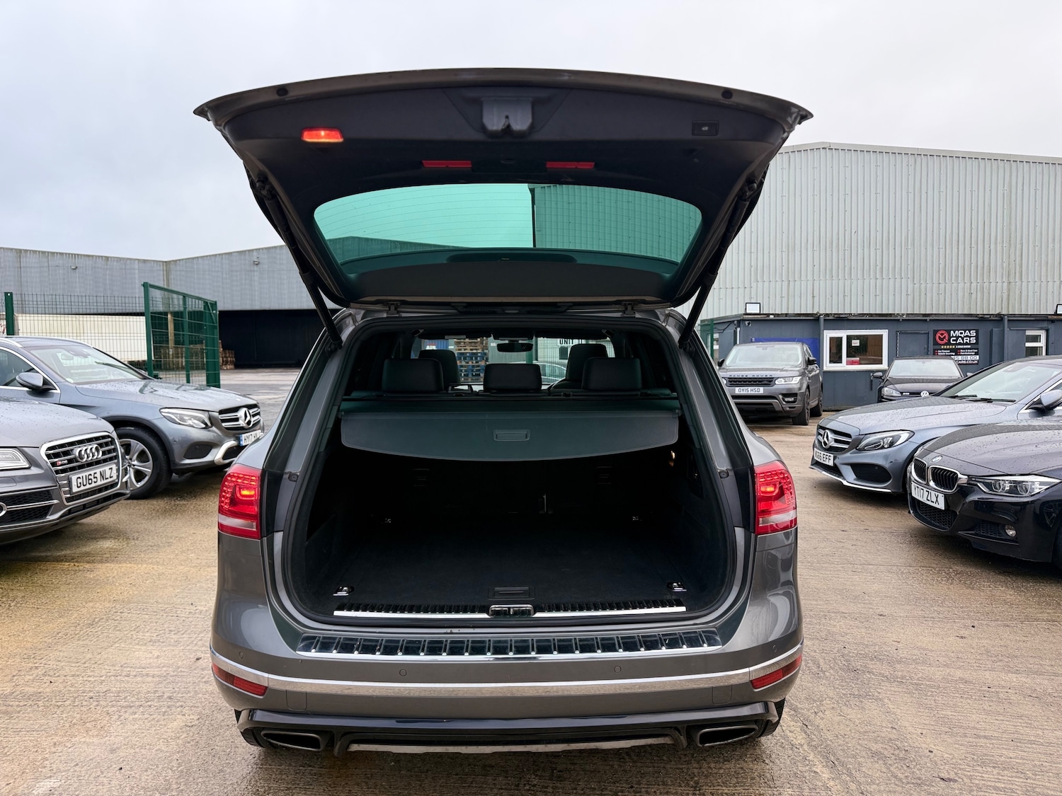 Used Volkswagen Touareg 2016 for sale - 76565591: Photo 39