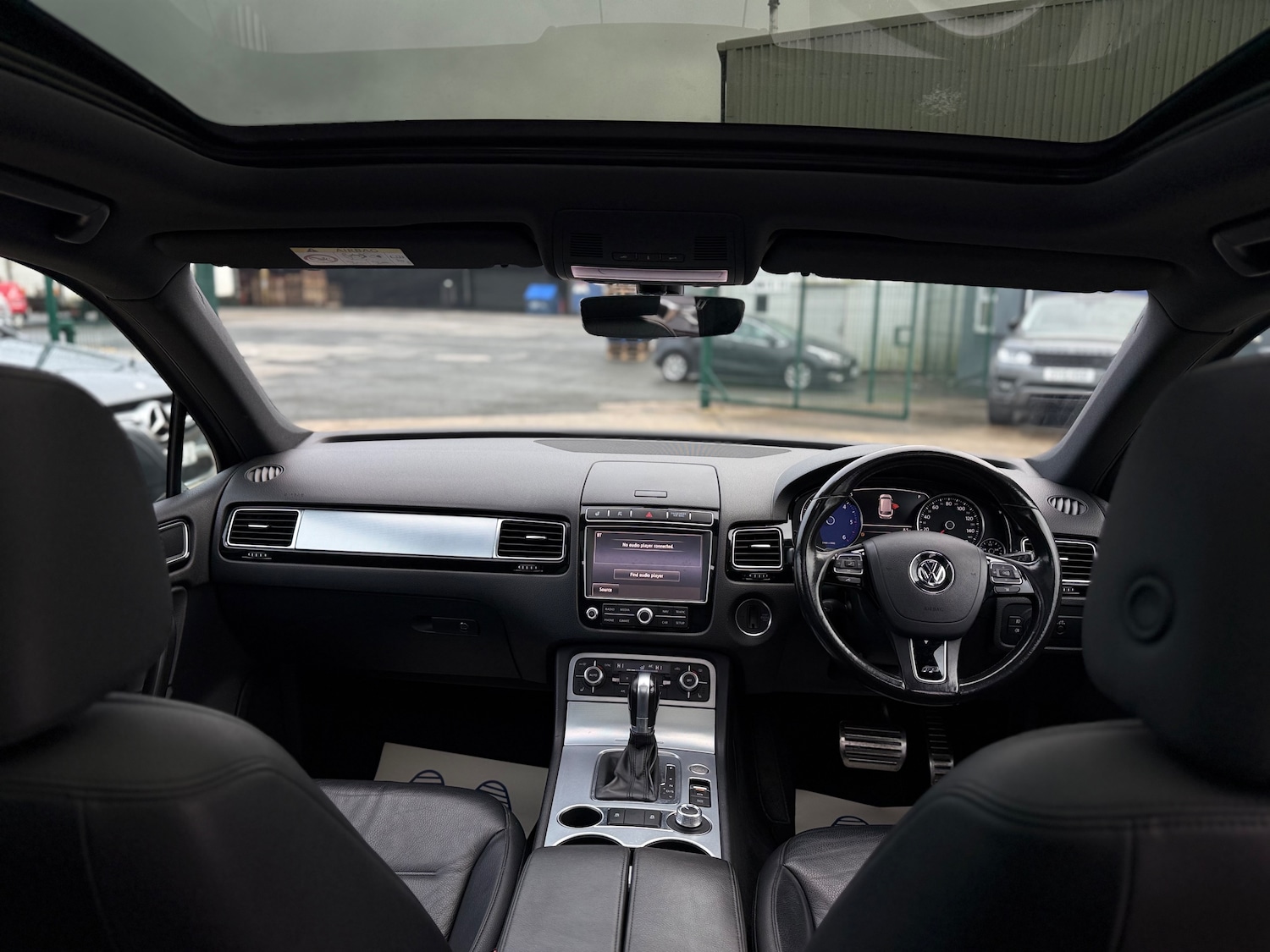 Used Volkswagen Touareg 2016 for sale - 76565591: Photo 4