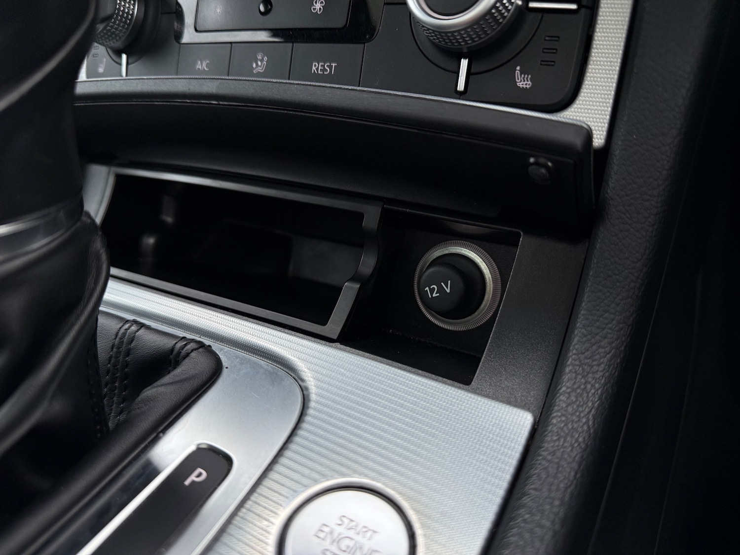 Used Volkswagen Touareg 2016 for sale - 76565591: Photo 56